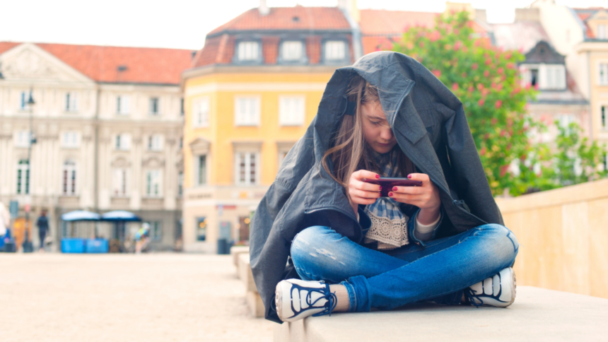 Strategies for Concealing Your Social Media Profiles