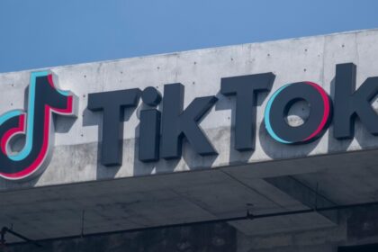Weighing the Advantages and Disadvantages of Top TikTok Substitutes
