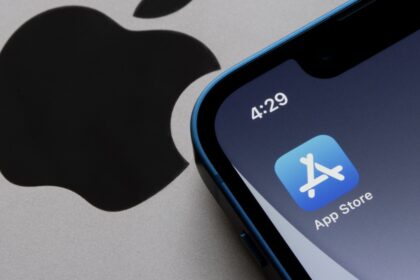 Malware Disguised as Photo-Scanning Software Discovered on Apple’s App Store for the First Time