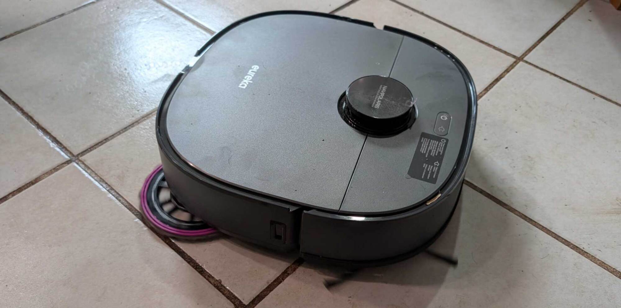 Eureka J15 Ultra reaching sweep and mop pads