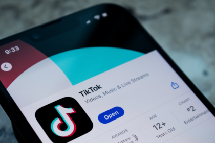 TikTok Introduces Community Notes Feature for Enhanced User Engagement