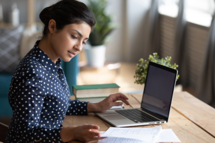 In 2025, individuals under 50 can contribute up to $23,500 annually to their 401(k) plans, while those aged 50 and above have the option to add an additional $7,500, totaling $31,000. (money.usnews.com) For workers between 60 and 63, the SECURE 2.0 Act introduces "super" catch-up contributions, allowing them to contribute up to $11,250, bringing their total contribution limit to $34,750. (nasdaq.com) Financial experts recommend aiming to save at least 15% of your annual income for retirement, including employer contributions. (fidelity.com) This approach leverages the benefits of tax-advantaged accounts and compound interest to build a substantial retirement fund.