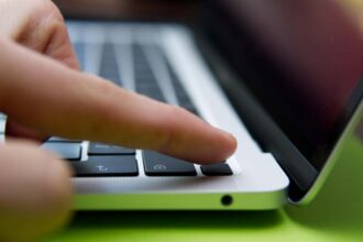 A Guide to Implementing Two-Factor Authentication with macOS Password Manager