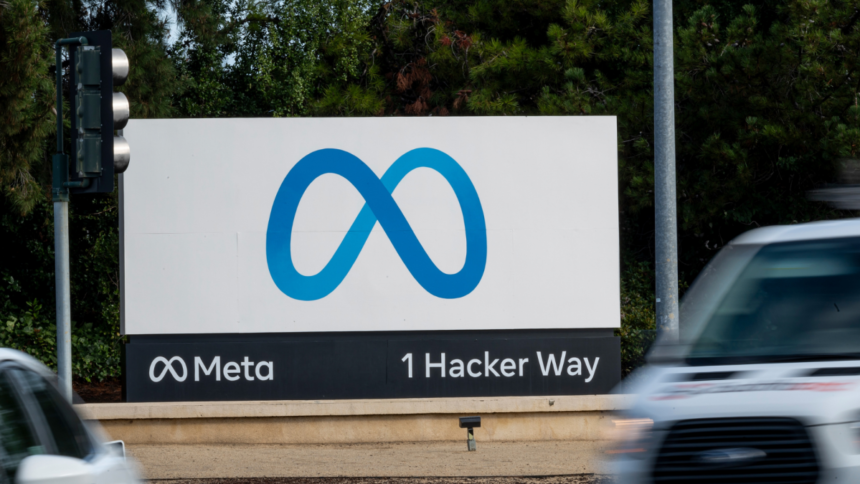 Meta Applications Secrecy in Monitoring Android Users’ Online Behavior for Several Months