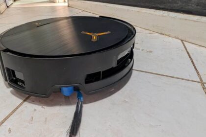 In-Depth Review of the Ecovacs Deebot X9 Pro Omni: An Advanced Robot Vacuum Solution