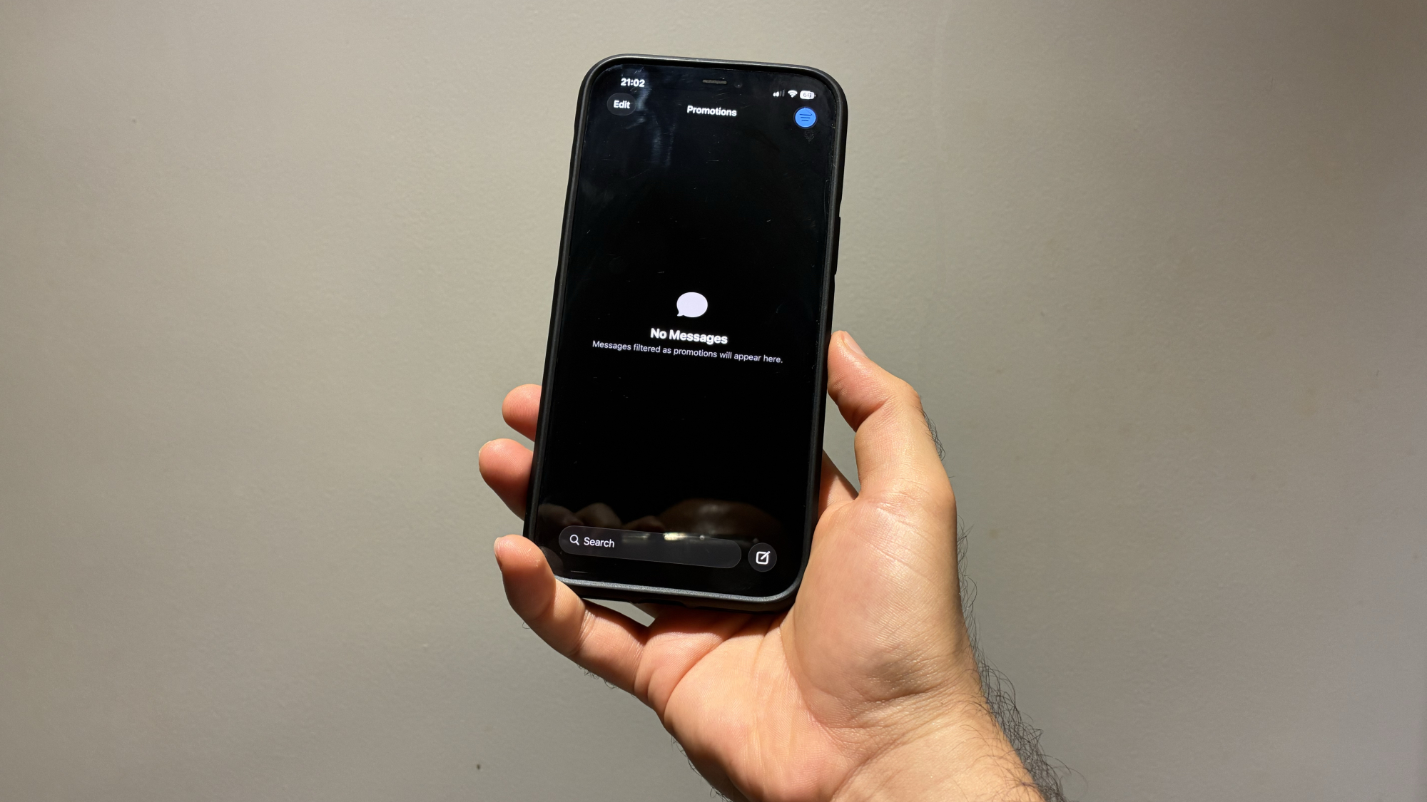 Messages in iOS 26.