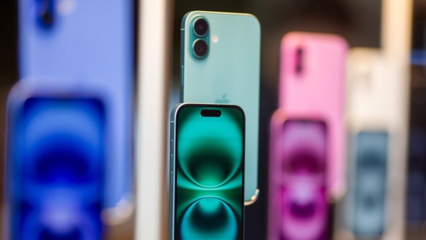 The Drawbacks of Purchasing an iPhone Right Now