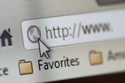 Ingenious Tactics Behind Deceptive Phishing Attacks That Mimic Authentic Websites