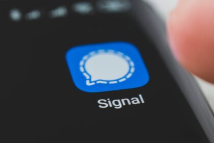 Understanding the Functionality of Signal’s Latest Encrypted Backup Feature