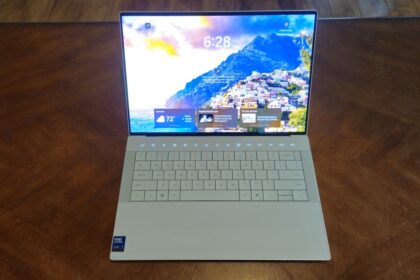 Comprehensive Assessment of the Dell 14 Premium Laptop: Stylish Design Overshadowed by Fundamental Shortcomings